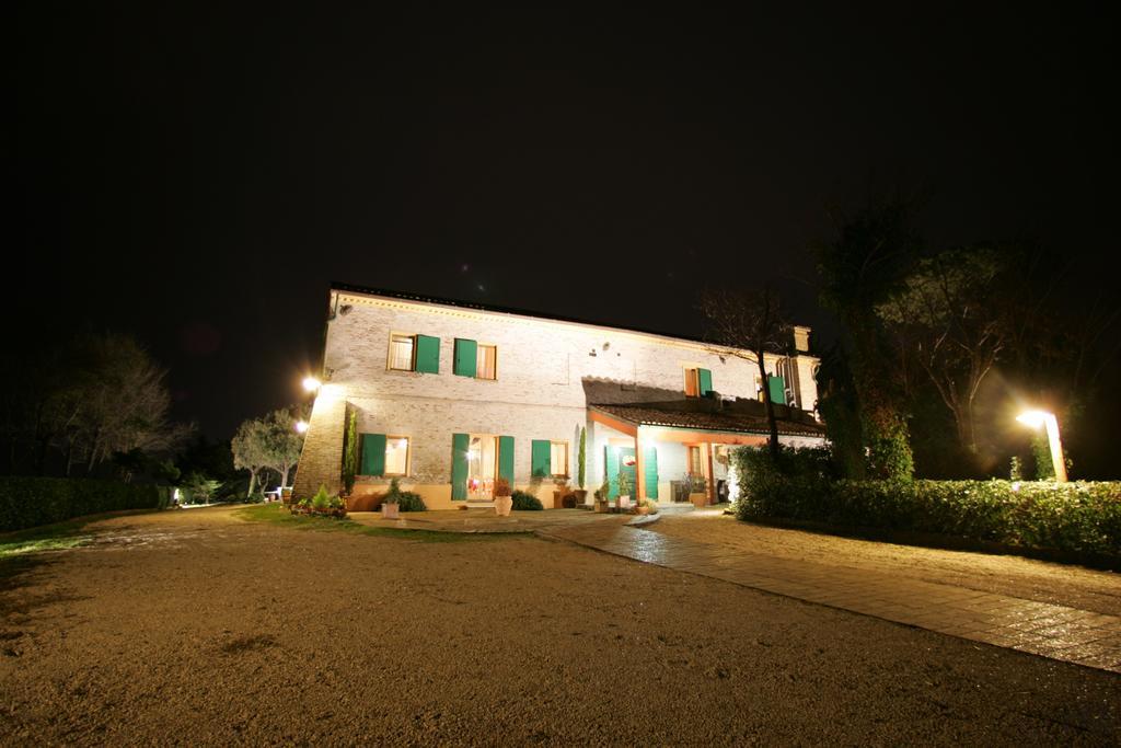 ファーノ Ristorante Country House Isolabelgattoヴィラ エクステリア 写真