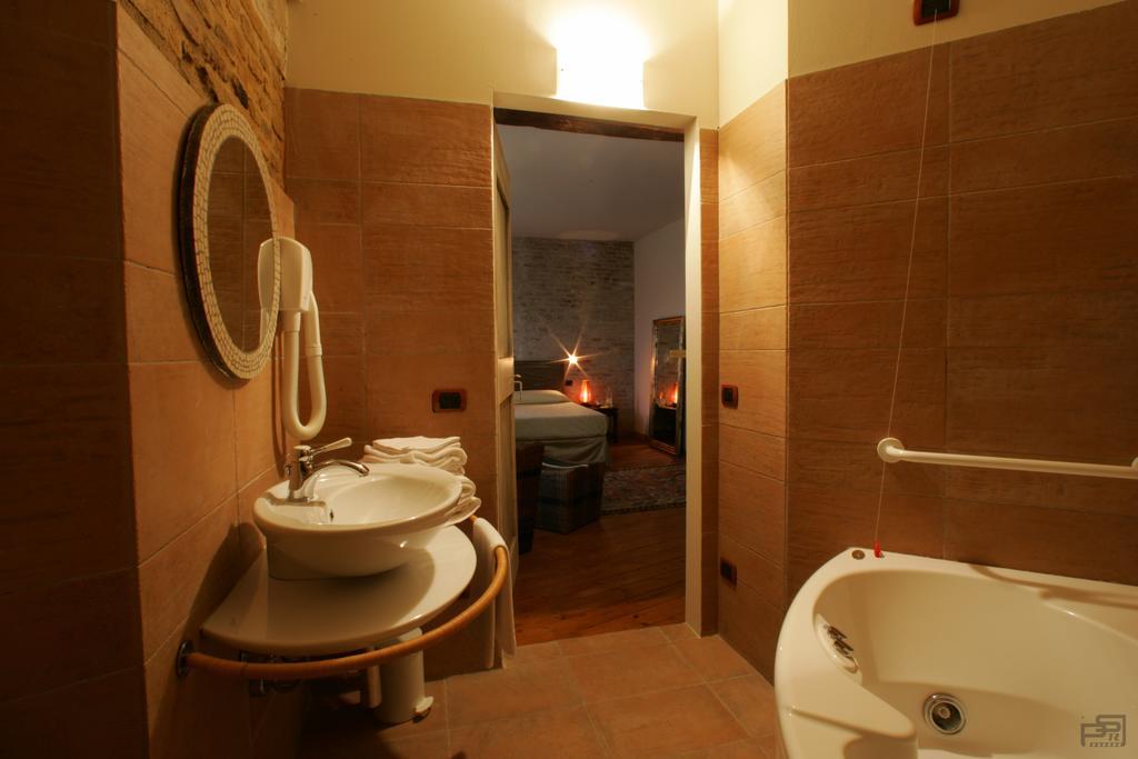ファーノ Ristorante Country House Isolabelgattoヴィラ 部屋 写真